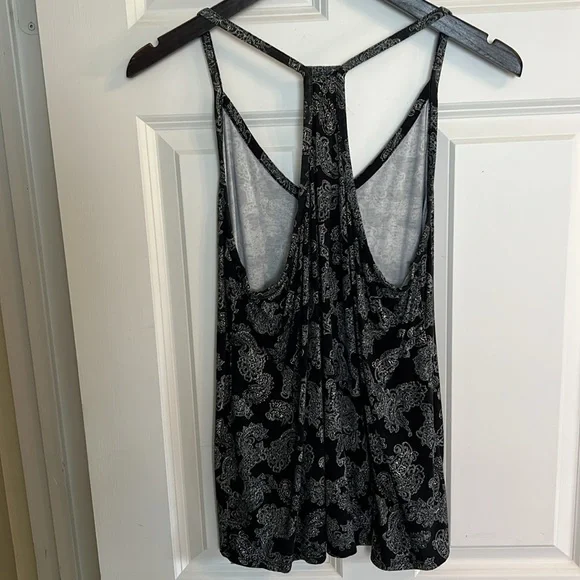 Paisley Racer Back Tank Top - Picture 3 of 10